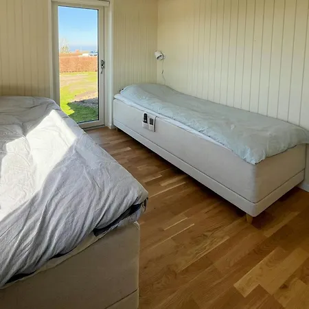 Feriehus 70S Holiday Home With Views Over The Sea
