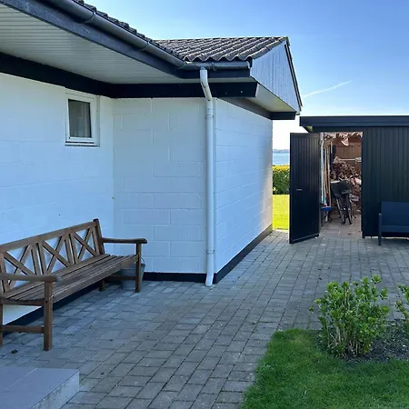 Tatil Evi 70s With Views Over The Sea Brenderup