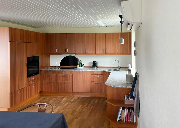 70S Holiday Home With Views Over The Sea Brenderup