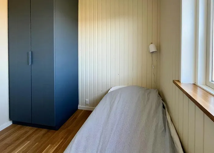 70S Holiday Home With Views Over The Sea Brenderup