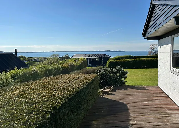 Ferienhaus 70S Holiday Home With Views Over The Sea *